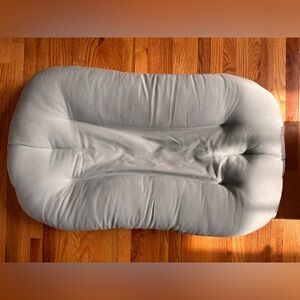 Snuggle Me Lounger Lt Green